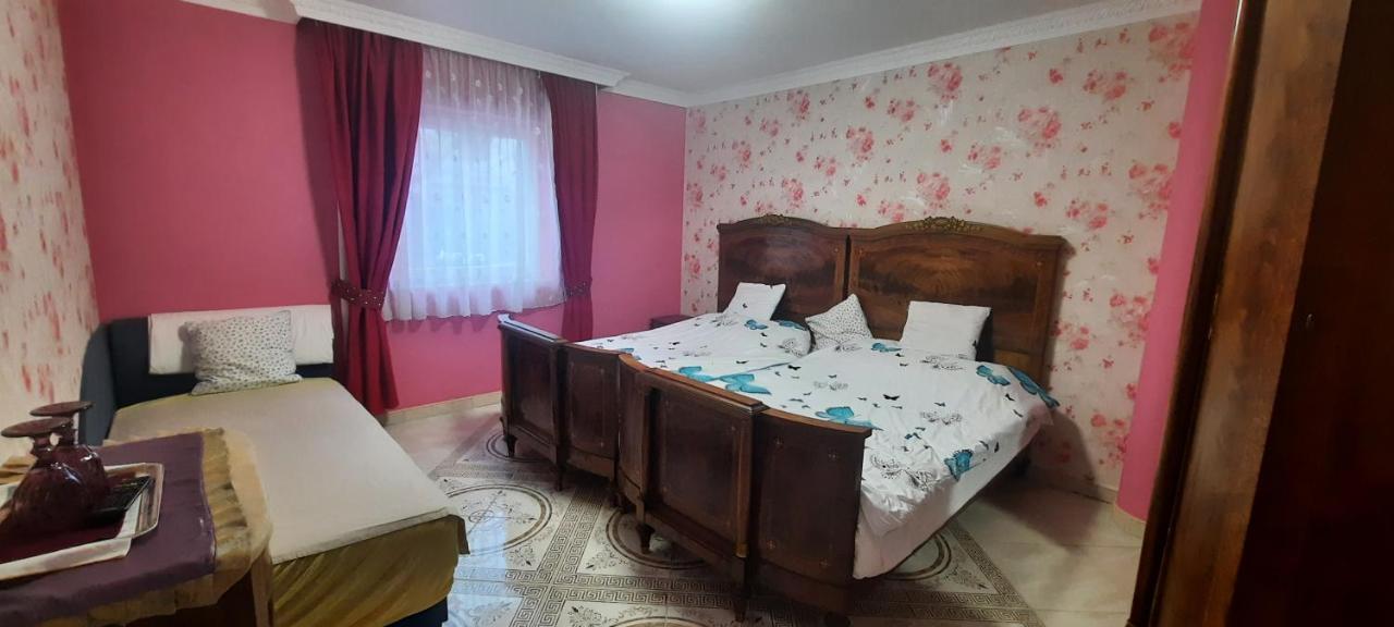 Torony Lovarda Maganszallas Kiskunfelegyhaza Ngoại thất bức ảnh